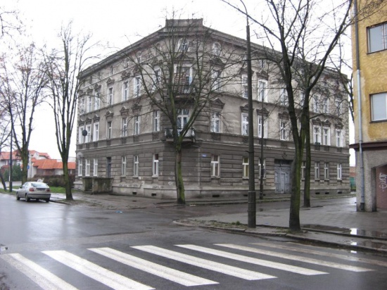 Sprzedam kamienicę w Inowrocławiu.
