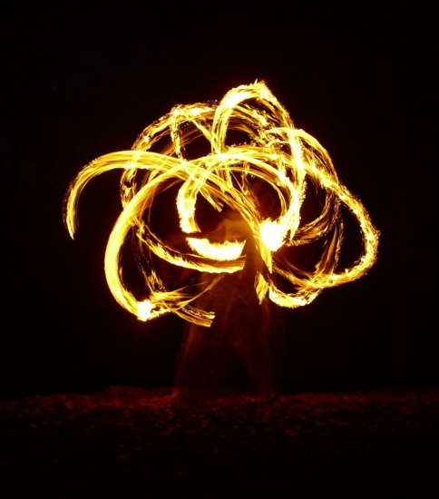 Profesjonalne, artystyczne pokazy tańca z ogniem (fireshow)